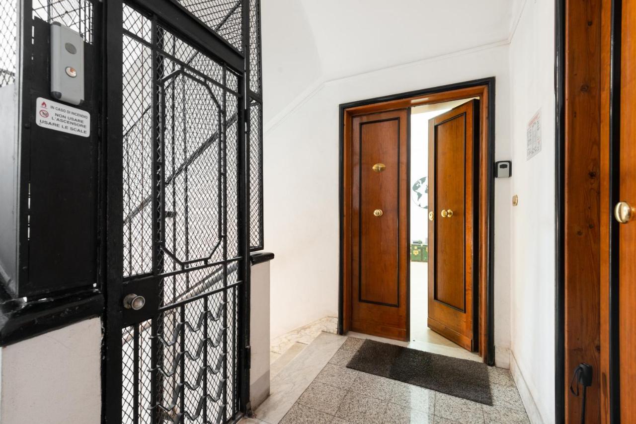 Apartamento Via Di Porta Labicana Roma
